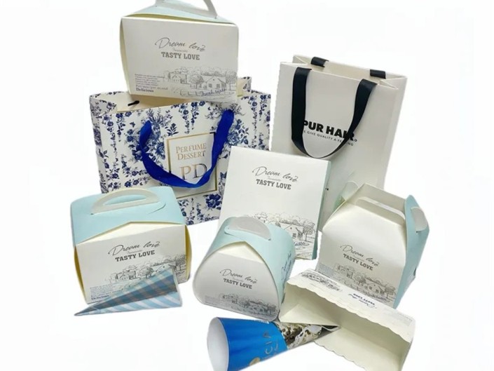 2026 New Modern Style Cake Packaging Paper Box