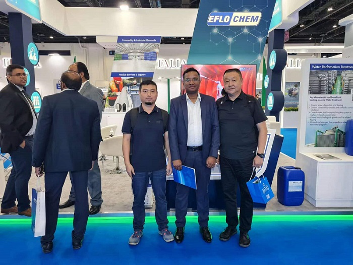 我们的团队在迪拜展会