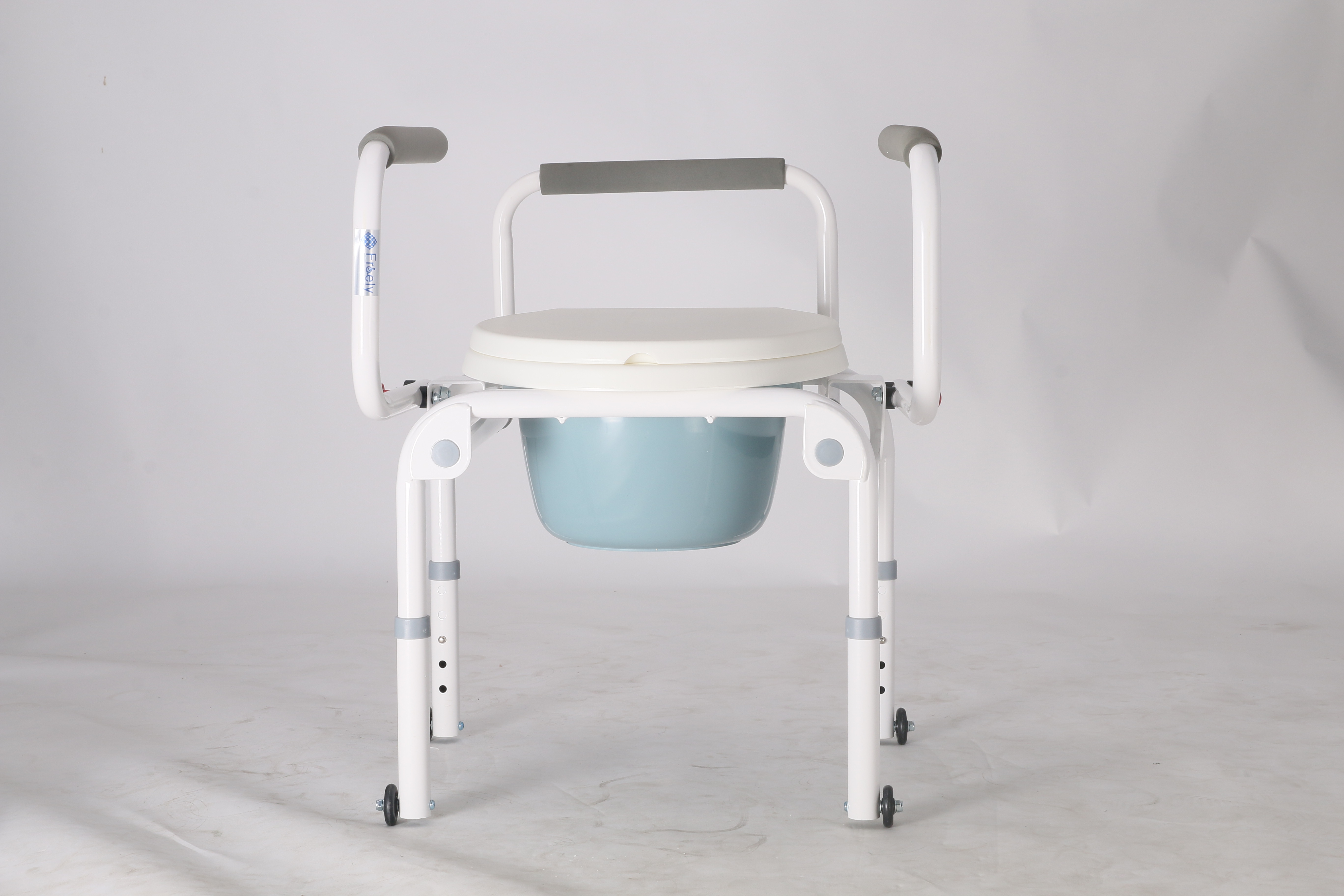 Deluxe portable commode for adults