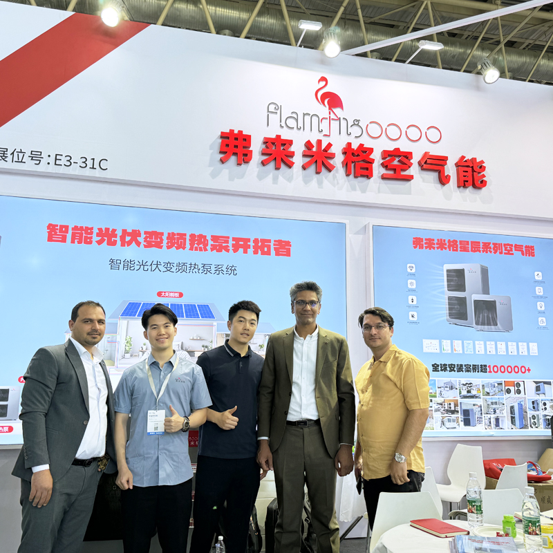 Фламинго представи своята фотоволтаична термопомпа с променлива честота на изложението ISH в Пекин