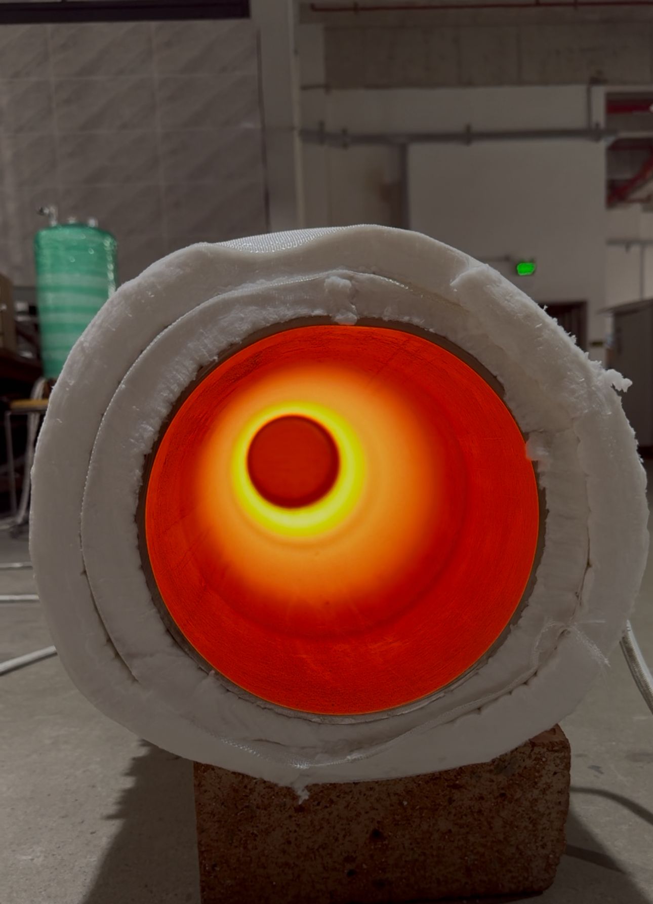 Visokotemperaturno indukcijsko ogrevanje iz nerjavečega jekla 310S