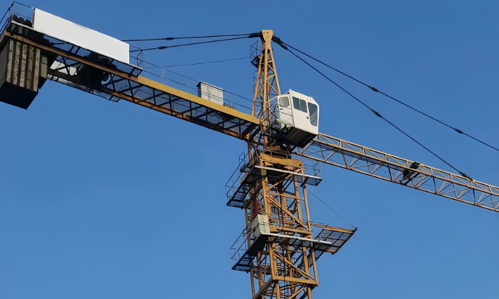Engineering machinery tower crane