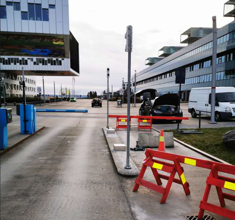 Caja de acero inoxidable 304 fabricada por CHNSMILE en las calles de Oslo, Noruega