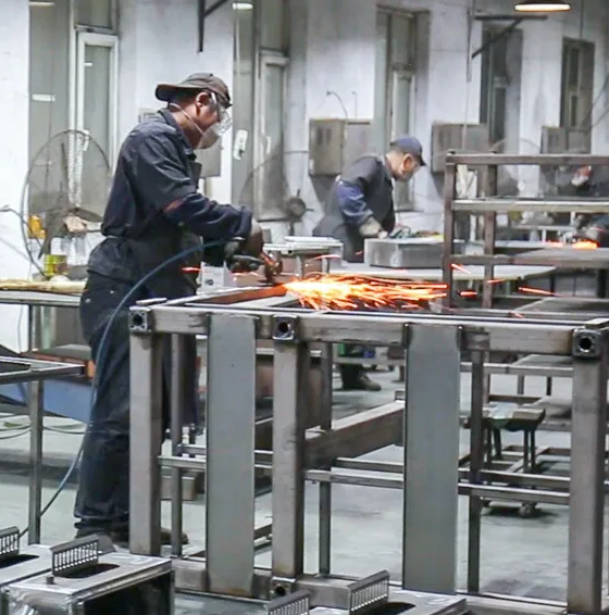 Diferentes tipos de metales y propiedades y sus aplicaciones.