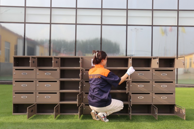 CHNSMILE Successfully Delivers Customized 34-Door Steel Apartment Mailboxes to Iraqi Client