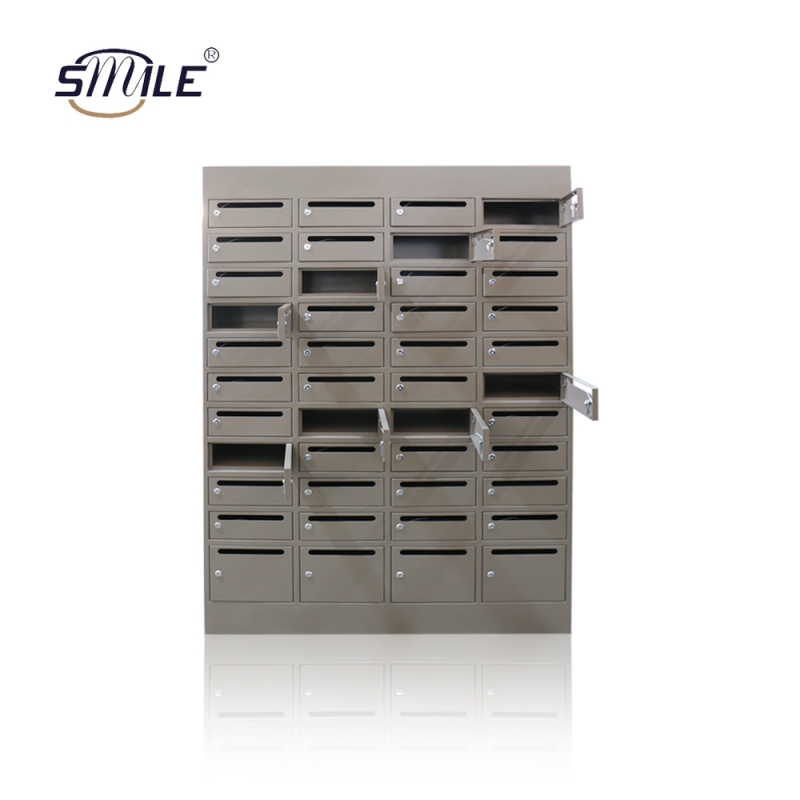 44 Doors Weatherproof Metal Mailbox