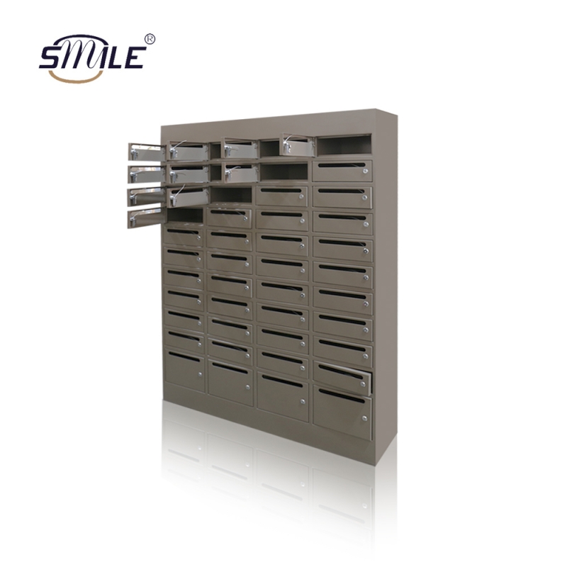 44 Doors Weatherproof Metal Mailbox