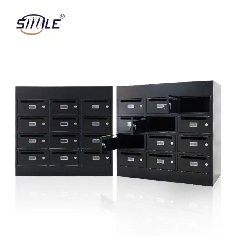 Boîte aux lettres extérieure murale en métal de style appartement