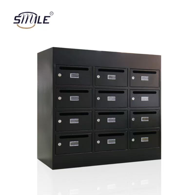 Boîte aux lettres extérieure murale en métal de style appartement