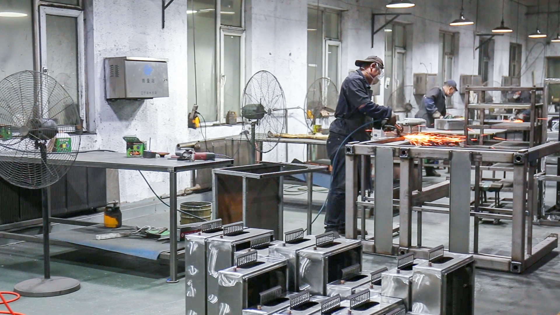 customized manufacturing