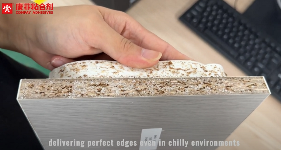 Kantenanleimung in kalter Werkstatt versagt? Bewältigen Sie die 5°C-Herausforderung mit Chinas PUR-Kleber