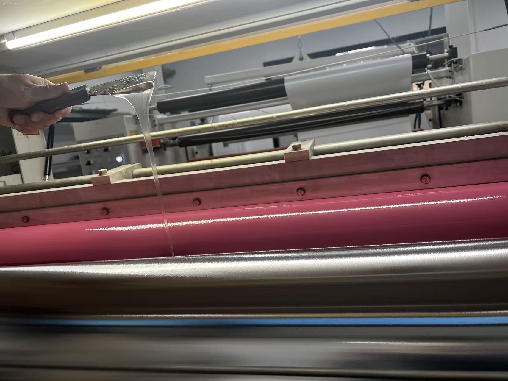 CONFAY PUR Hot Melt Adhesive: Flawless Door Panel Lamination | Manufacturer