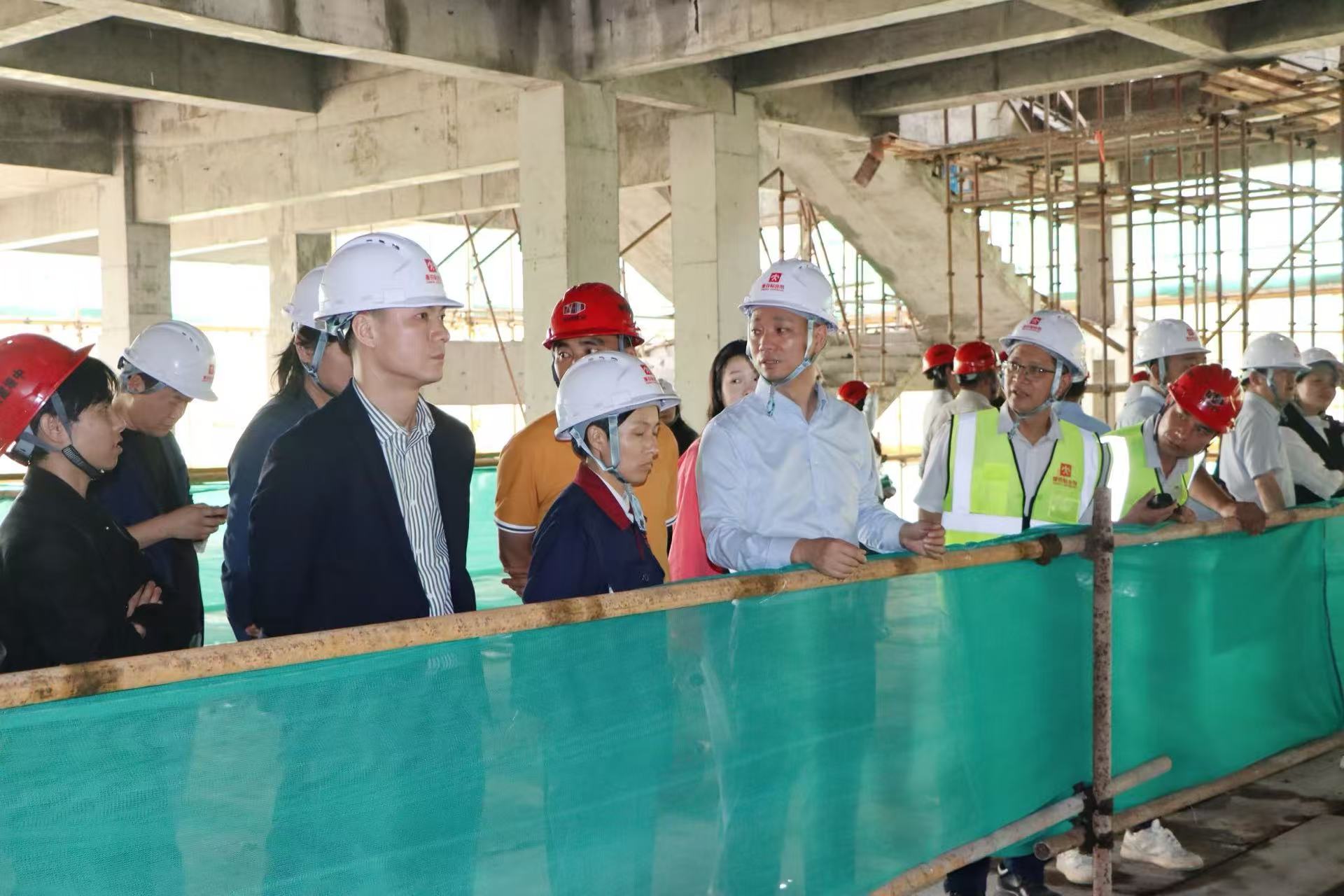 Hot melt adhesive factory