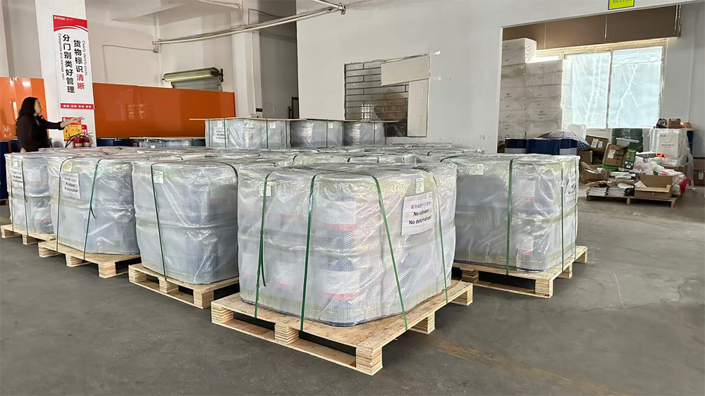 PUR hot melt adhesive