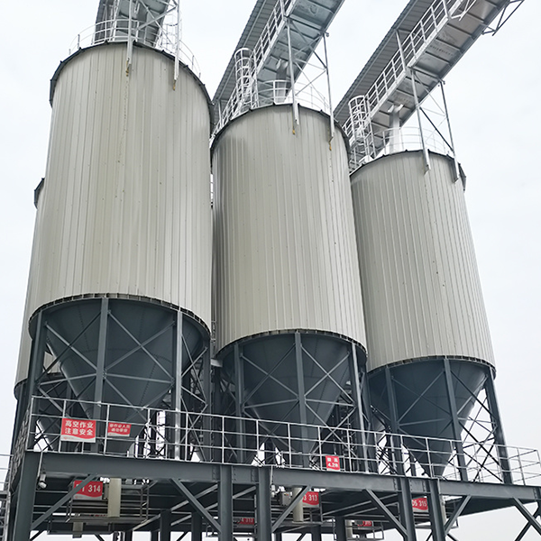 Silo số lượng lớn đã hoàn thành