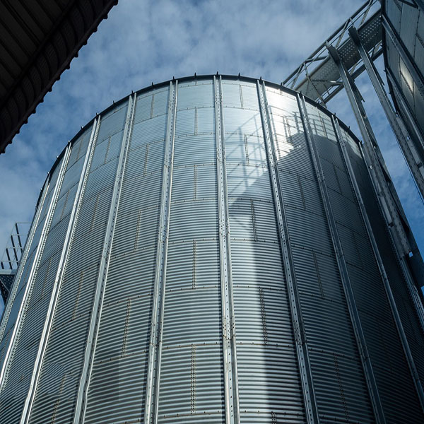 Industrial spiral silo