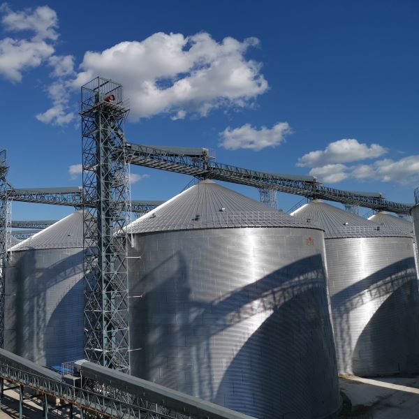 LIAONING QIUSHI Unveils Advanced Spiral Bite Type Plate Silos, Revolutionizing Storage Solutions