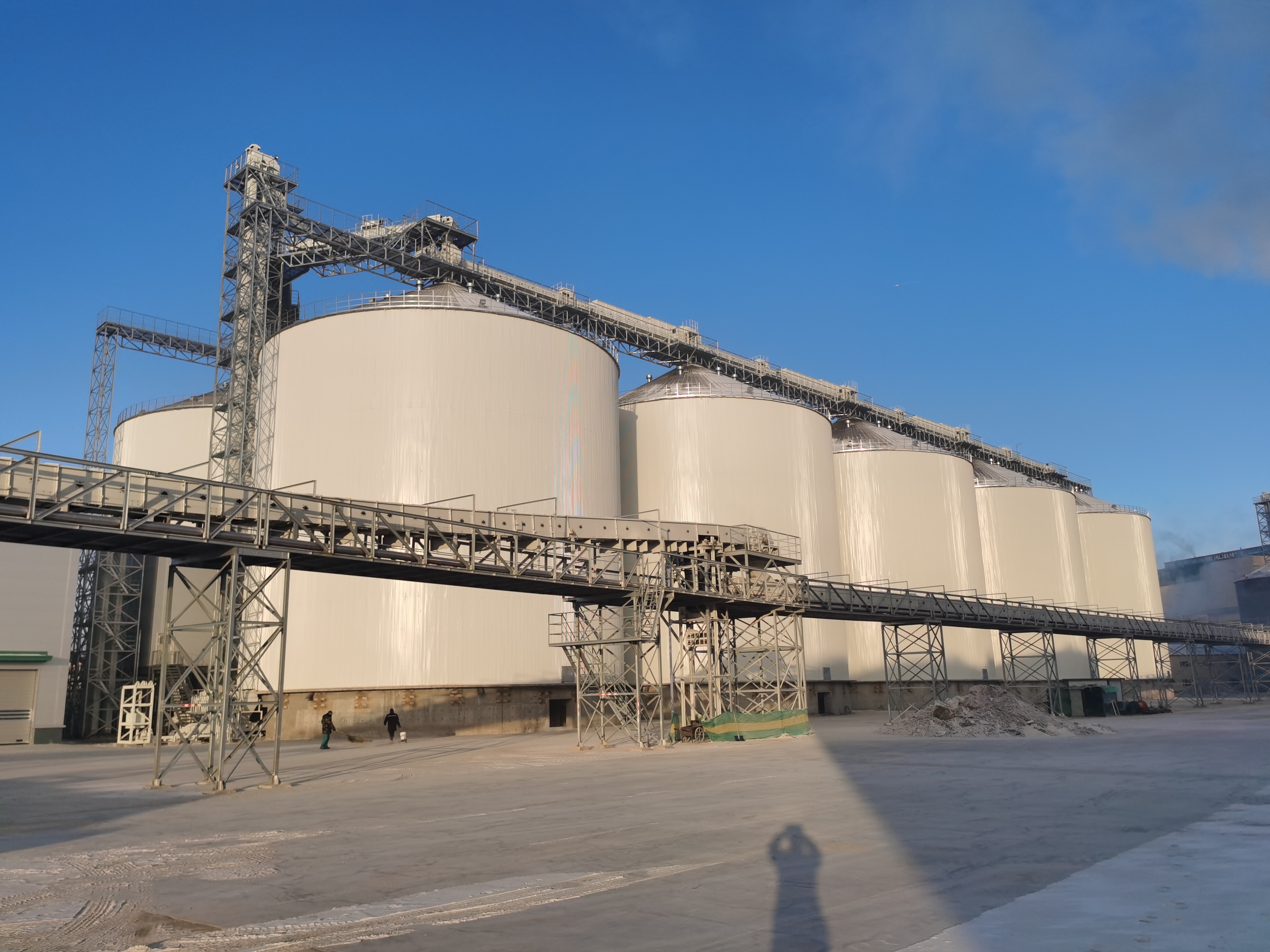 cold-region raw grain storage