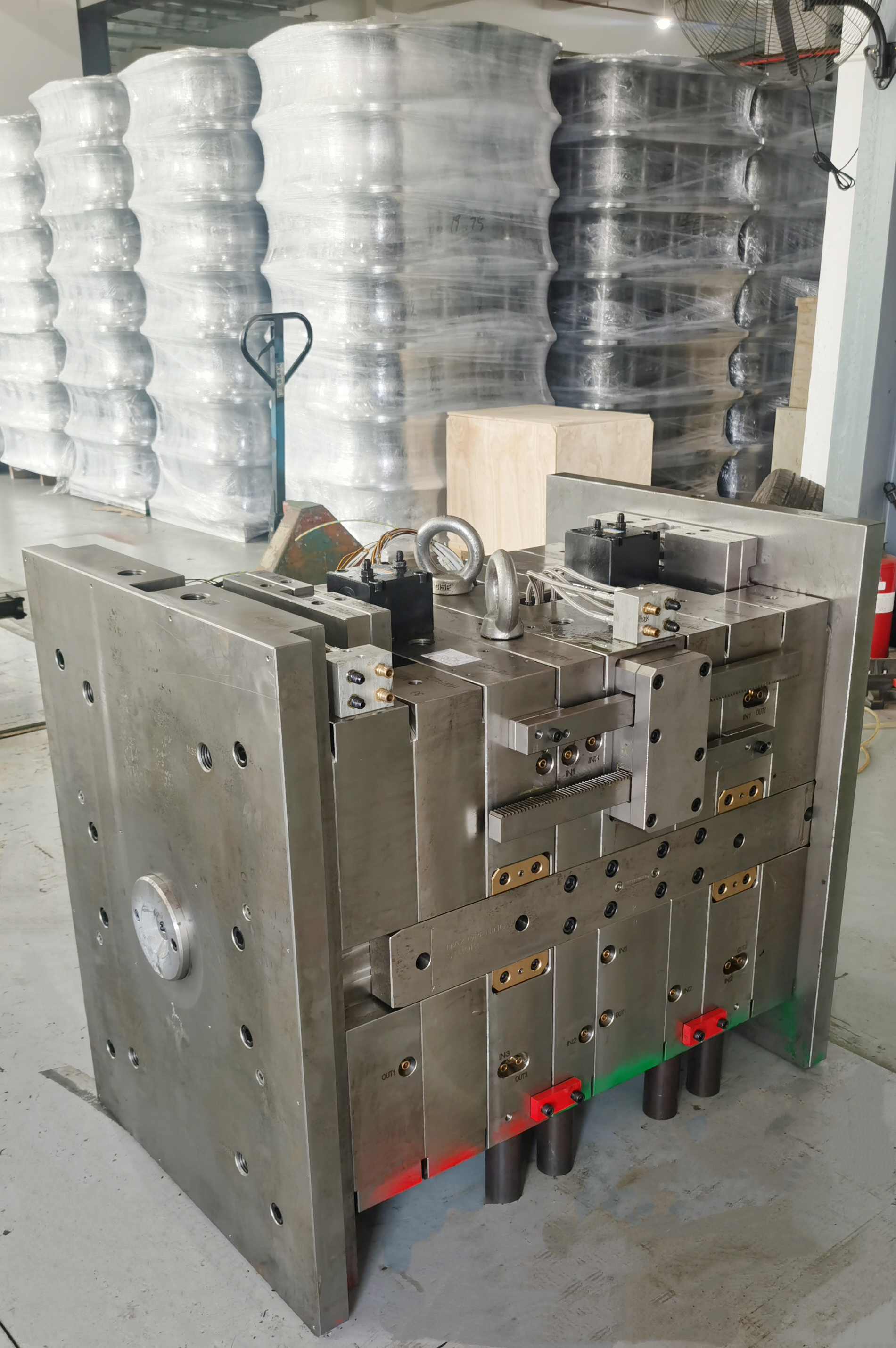 Plastic Stacking Mould Injection