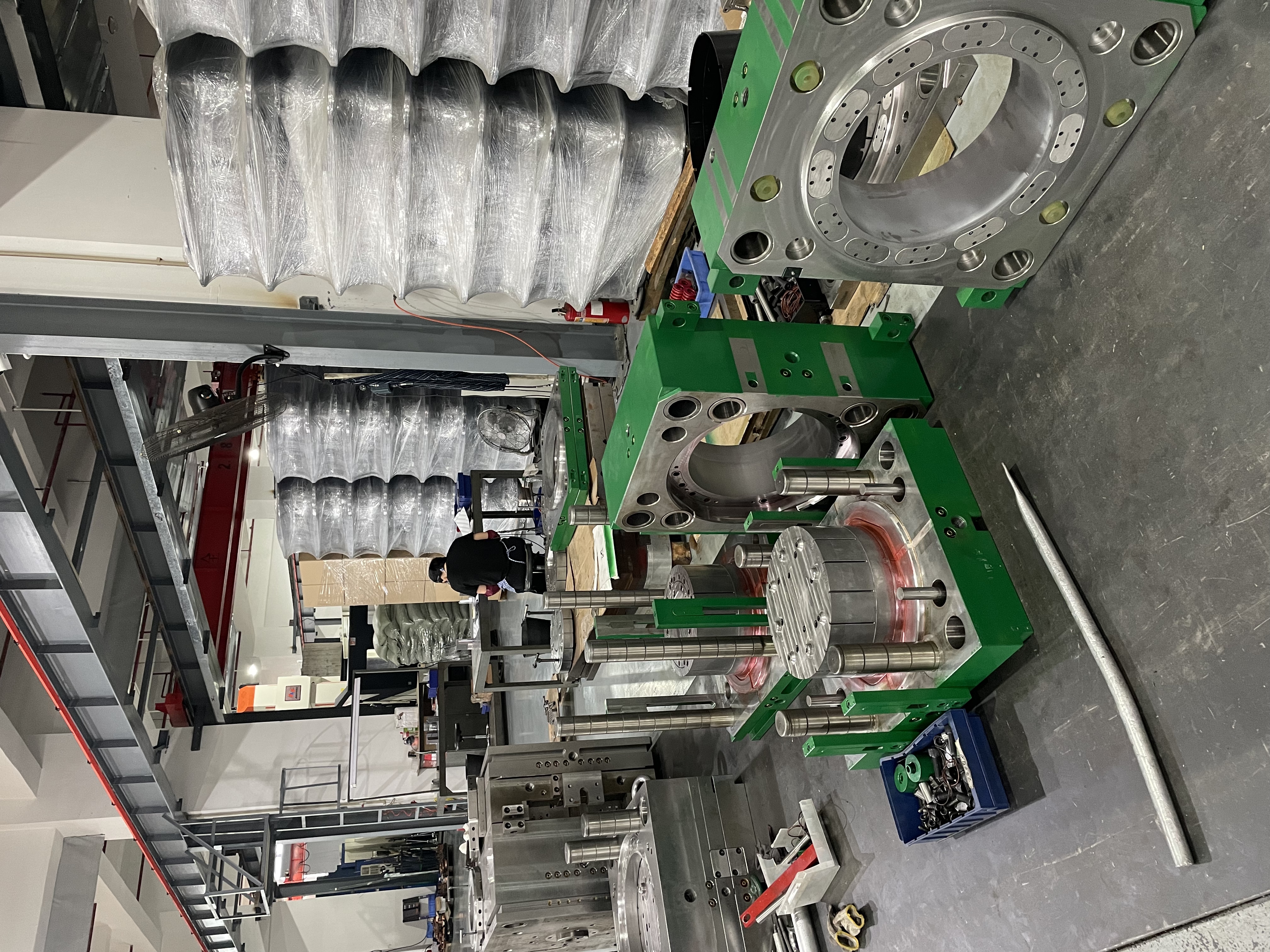 Mold polishing