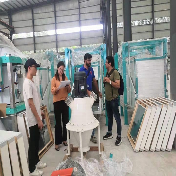 120T/D High Output Low Power Rice Flour Making Machine