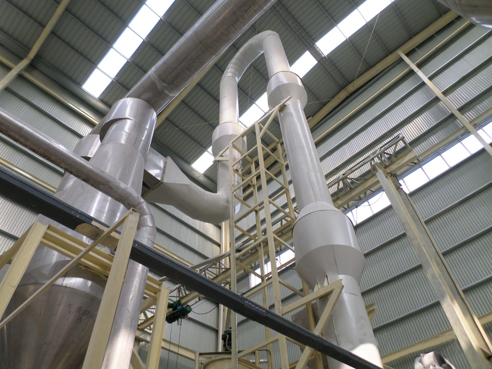 Automatic cassava flour processing machine