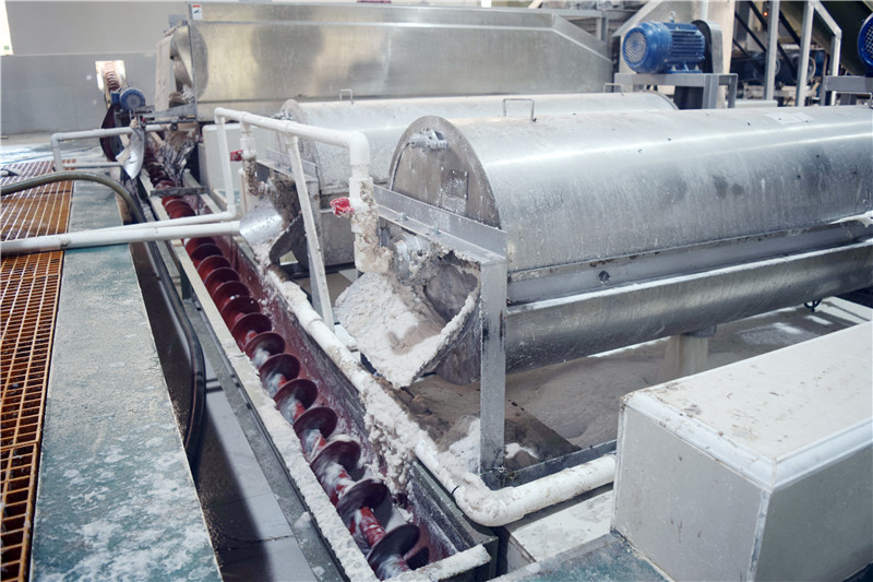 Low power consumption cassava flour processing machine