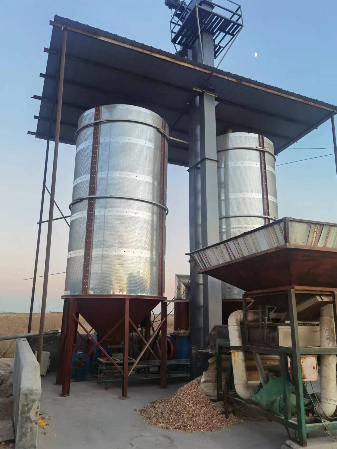 1.5USD/T natural-air drying silo
