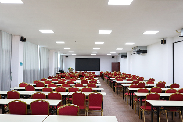 9. conference room.jpg