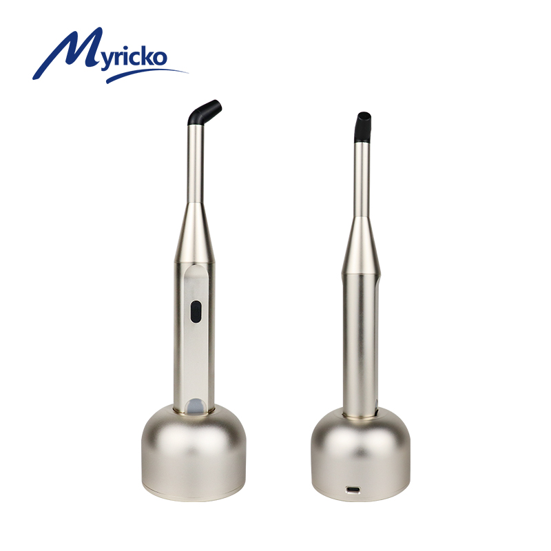 Thiết bị đo tần số cộng hưởng Myricko Precise ISQ giúp kiểm tra độ ổn định của cấy ghép nha khoa một cách nhất quán.