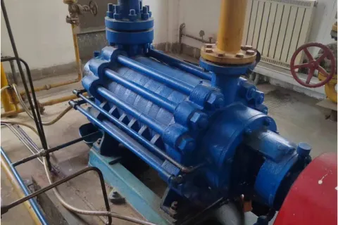 Diferencias entre bombas centrífugas radiales y axiales