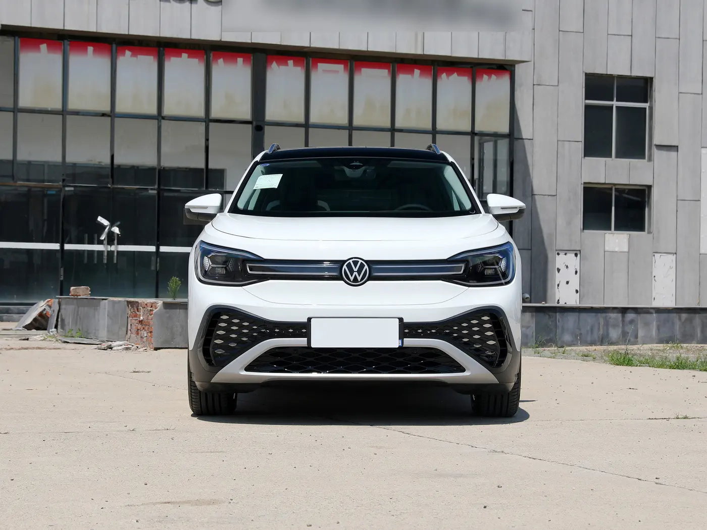Volkswagen majhen nov električni avtomobil za visoke hitrosti SUV Id6