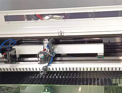 co2 metal cutting laser