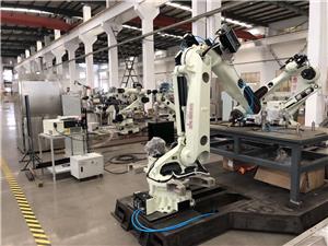 ARTECH CNC Company Takes Clients on a Tour of Milling Robot CNC Operations, Showcasing Robotic Carving Technology