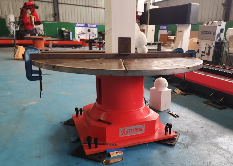La table rotative sur mesure d'ARTECH CNC pour bras robotisé de fraisage reçoit de nombreux éloges de la part du client. La table rotative sur mesure d'ARTECH CNC pour bras robotisé de fraisage reçoit de nombreux éloges de la part du client.