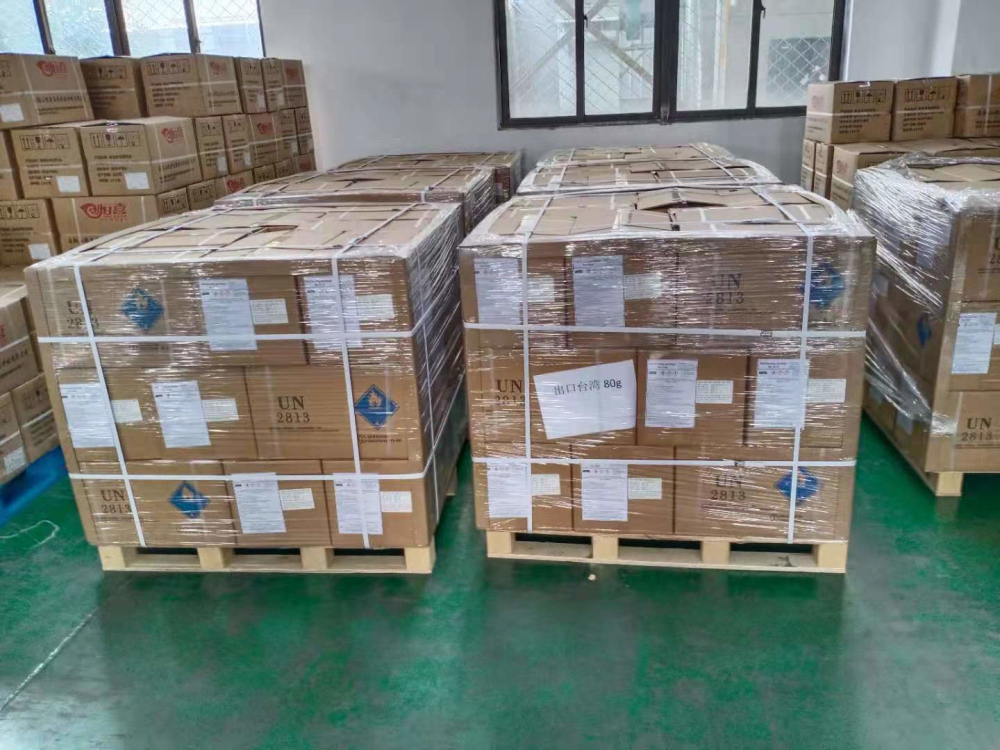 Kendinden Isıtmalı Gıda Ambalajı için standart ihracat paketi