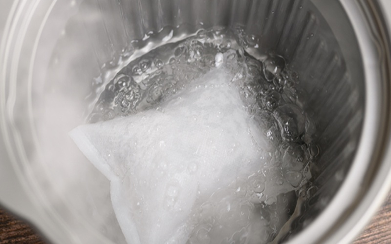 Intruction of the self heating food package