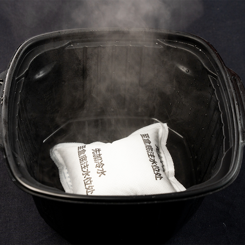 Одноразовий саморозігріваючий пакет для продуктів швидкого приготування