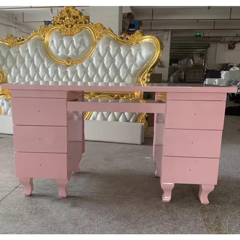 tables for manicure