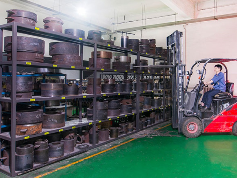 انبار قالب داغ