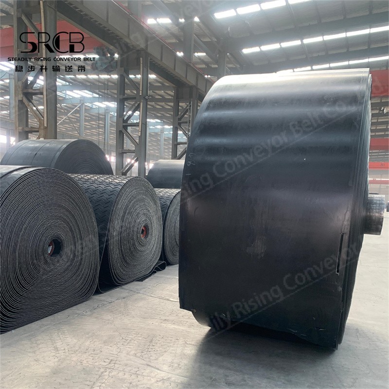 Nylon conveyor belt and rubber conveyor belt which one has higher heat resistance