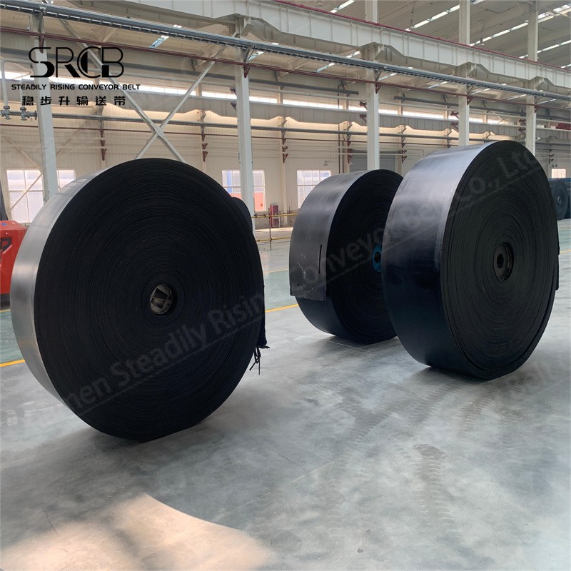 How many specifications of conveyor belt could be divided