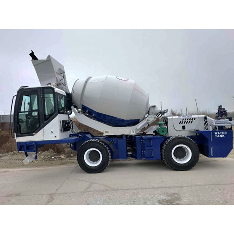 3.5m3 Self Loading Maliit na Mobile Concrete Mixers Trucks