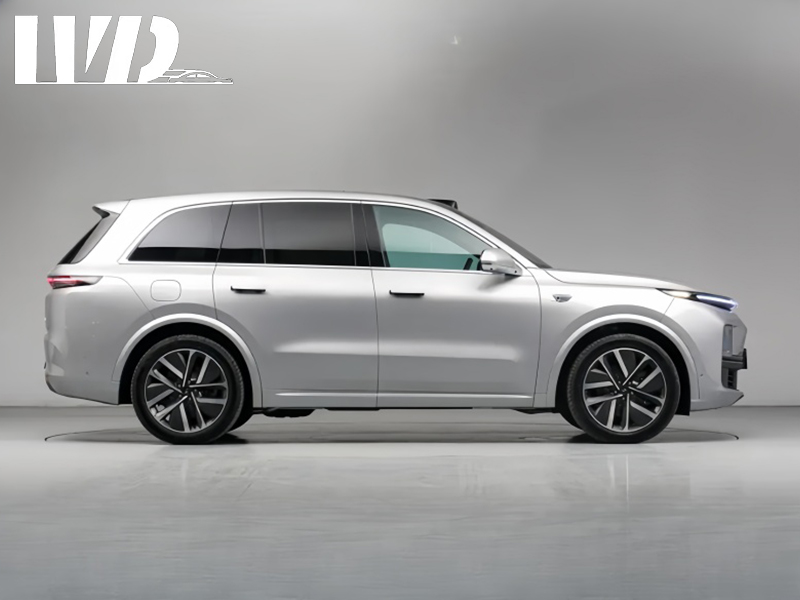 Ideal L8 Extended Range Car
