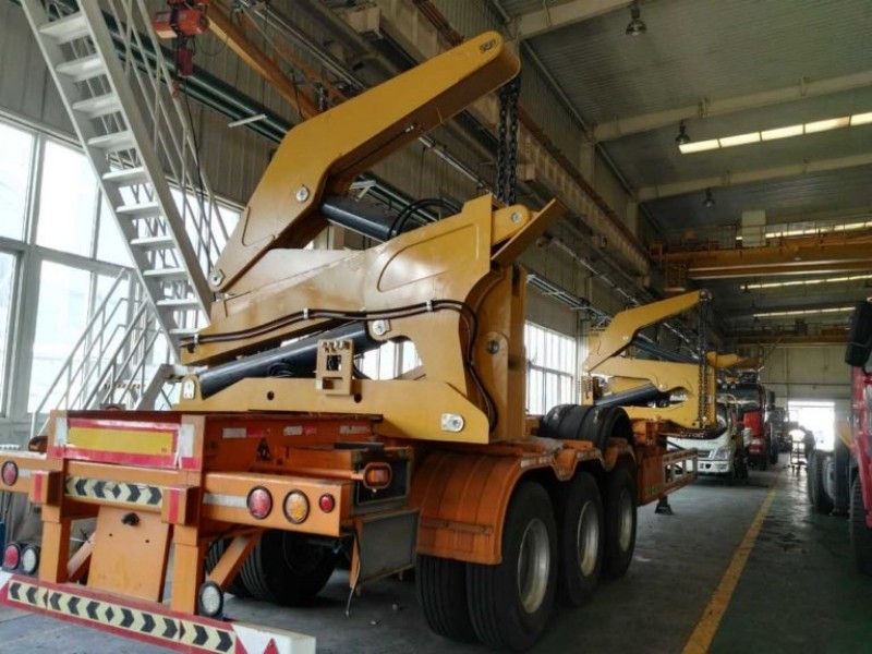 Side Lifter Container