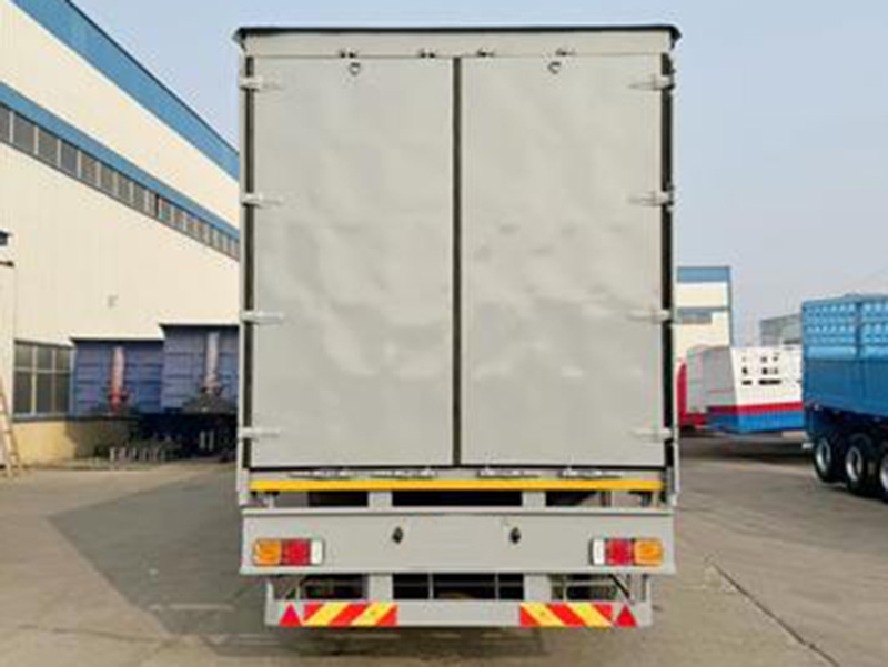 Curtain Side Trailer