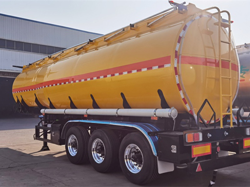 Stainless Steel Tanker Trailer