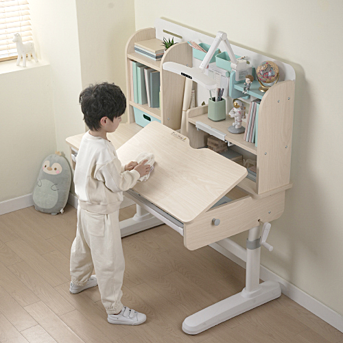 Hướng dẫn về các vấn đề an toàn của bàn học và bàn làm việc cho trẻ em Hướng dẫn về các vấn đề an toàn của bàn học và bàn làm việc cho trẻ em