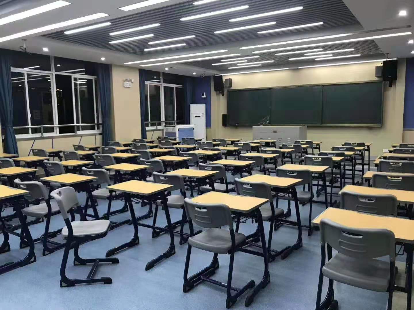 Як вибрати шкільні меблі?