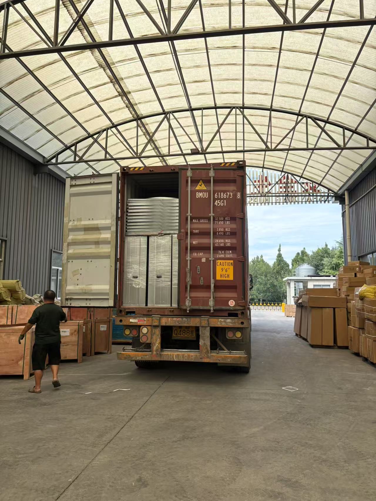 Shandong Huasheng Husbandry Machinery Delivers Comprehensive Poultry House Solution to Pakistan